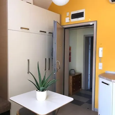 Apartment Cosy In The Very Heart Of